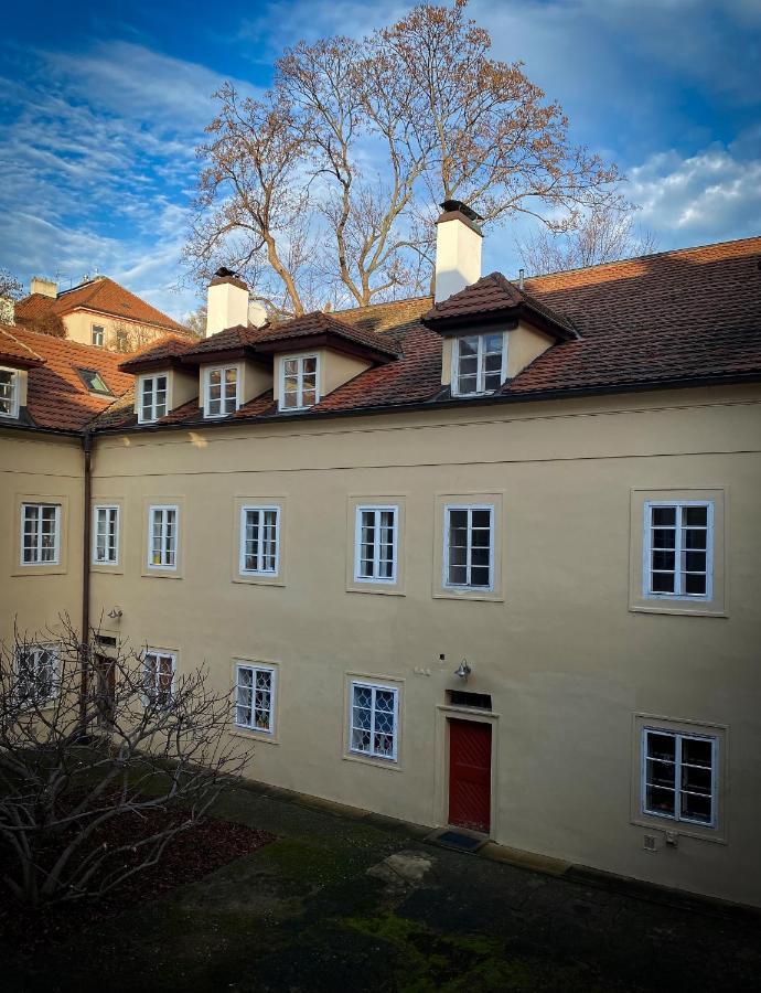 Apartmán Utulny Byt Pod Prazskym Hradem *