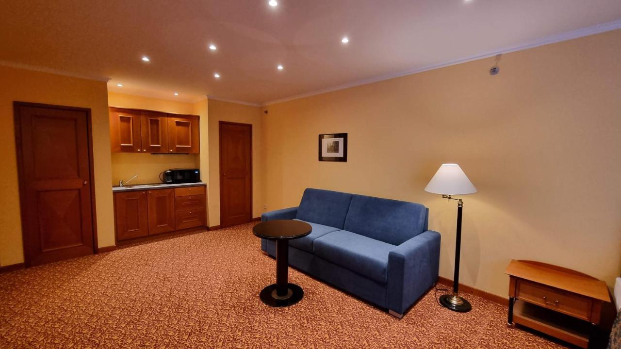Hotell Savoy 4*