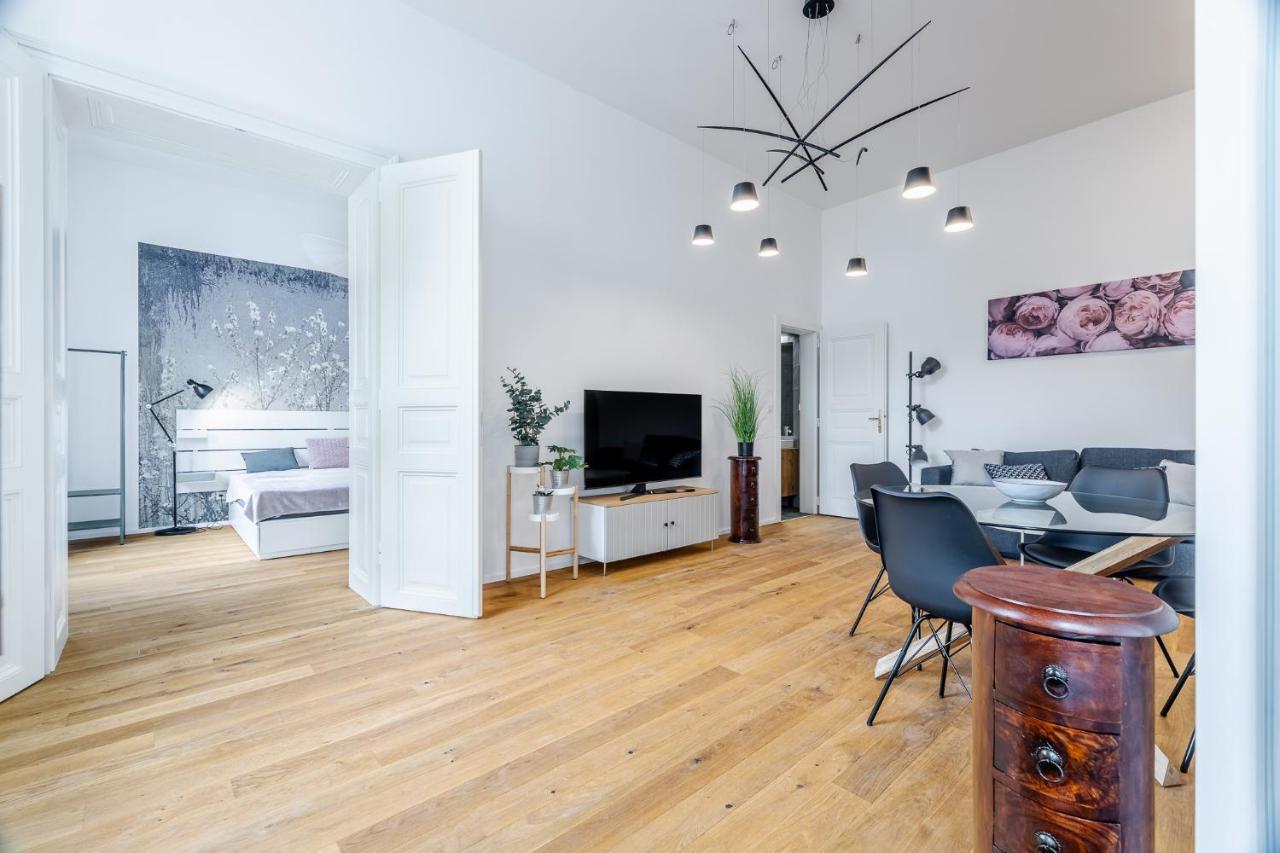 Luxury Located In Nove Mesto In The Centre Of Apartment