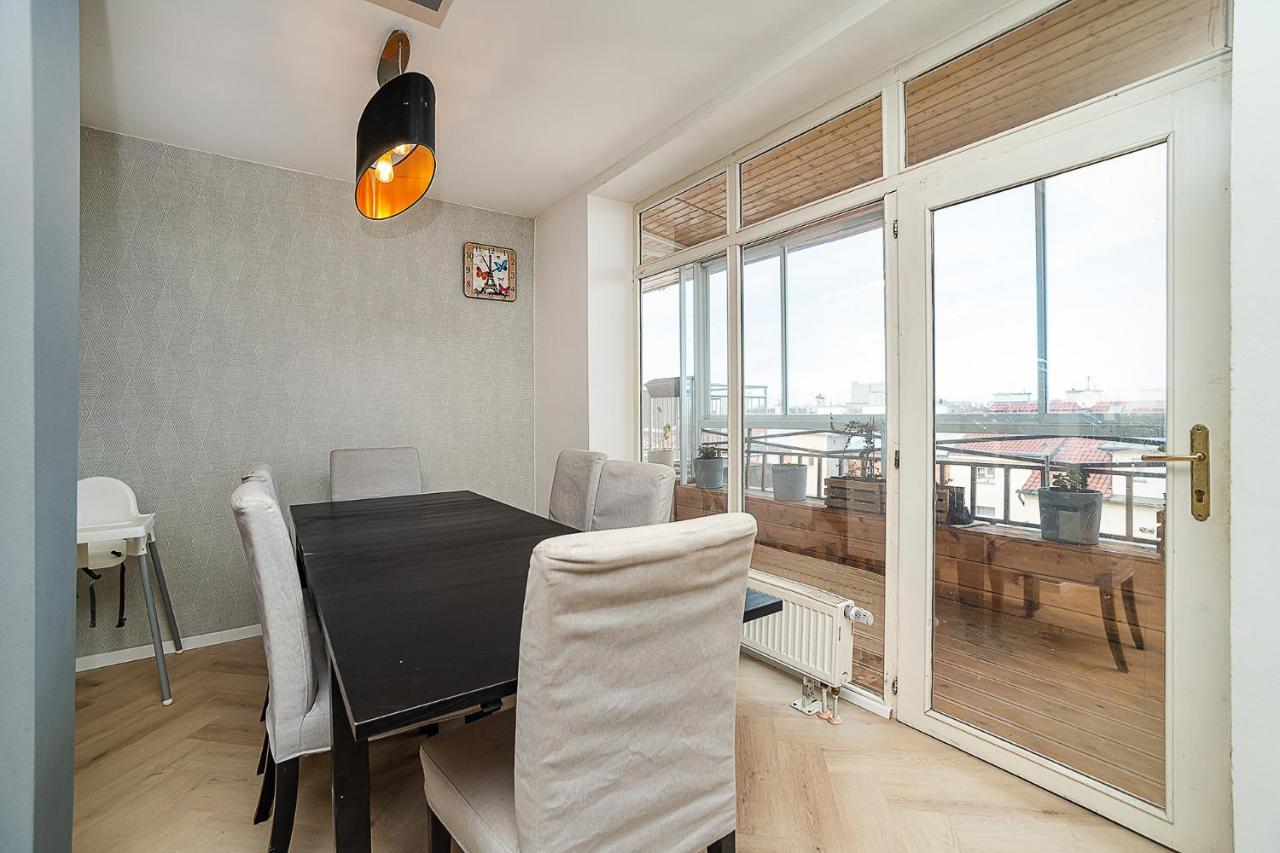 Lejlighed Big 4-bedroom Flat, Terrace With Great Vitkov View