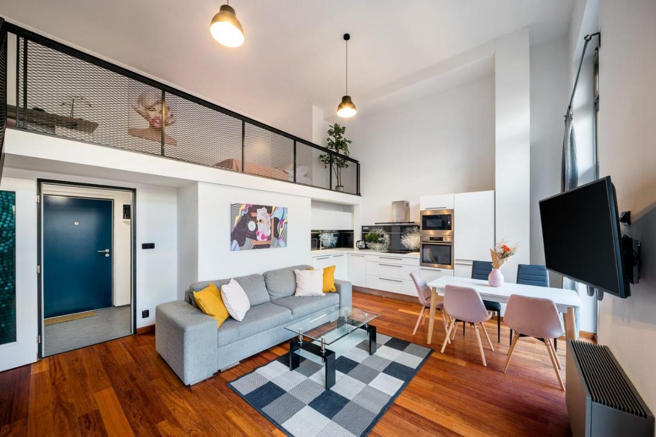 Duplex With 3 Bedrooms Lägenhet