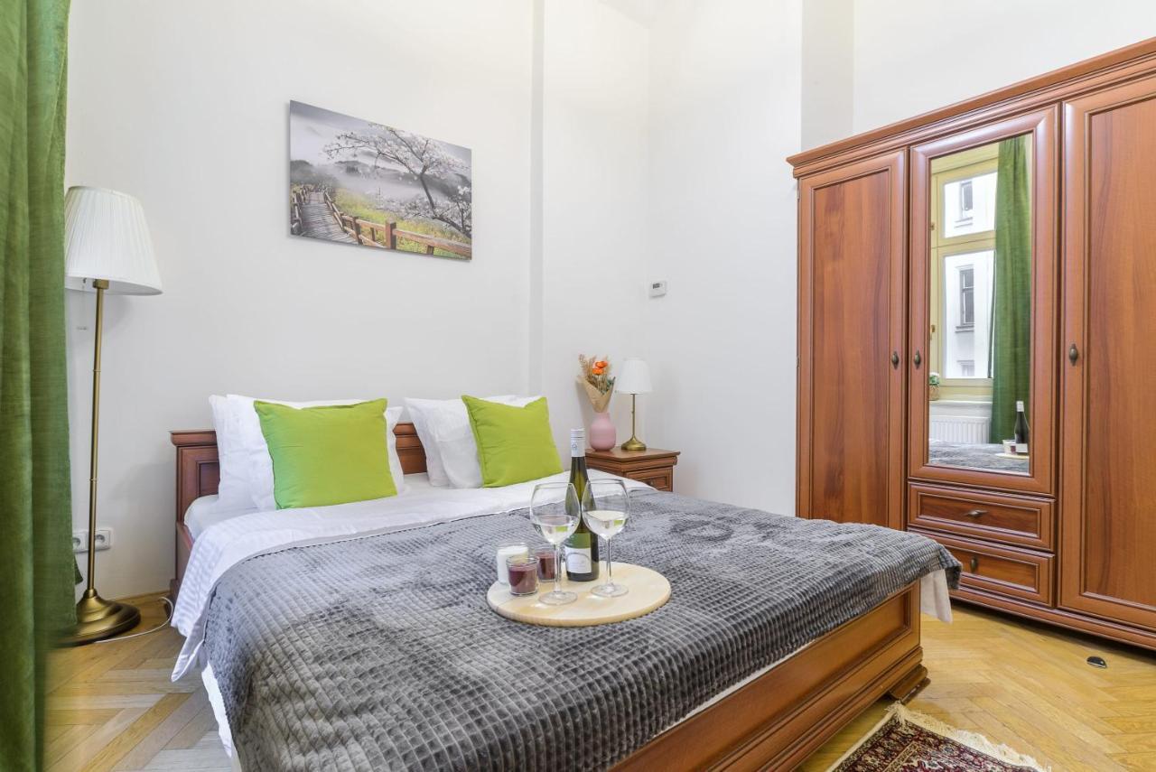 Cozy Near Stefanikuv Most Prag