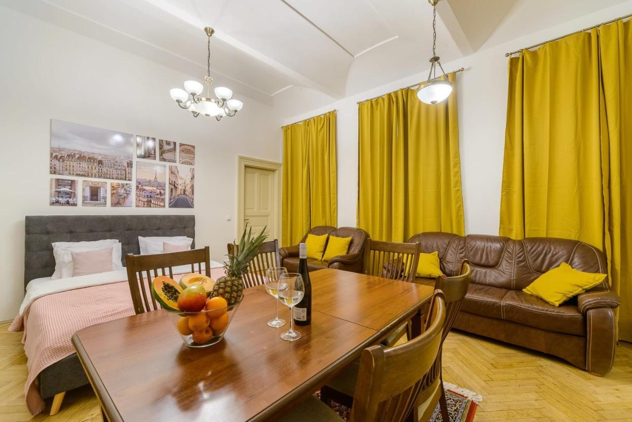 Apartment Cozy Near Stefanikuv Most