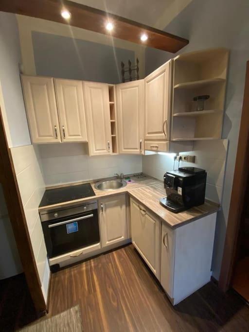 Apartment 5 In The Centre Of