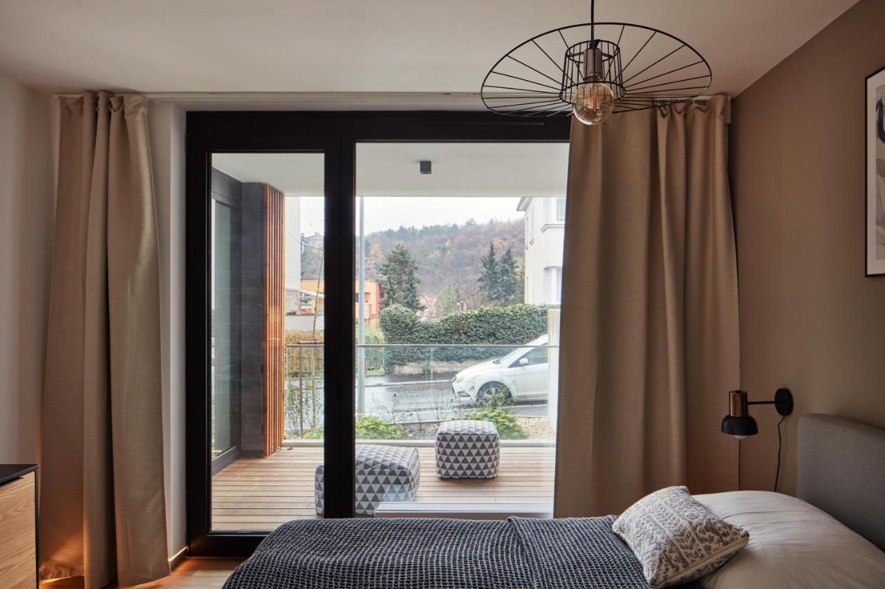 Days - Stylish With Terrace - Parking - Quiet Area