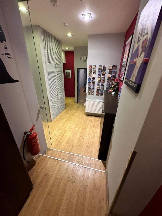 Central Studios Hotell Prag