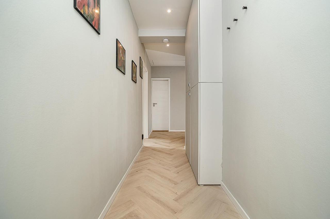 Lejlighed Big 4-bedroom Flat, Terrace With Great Vitkov View