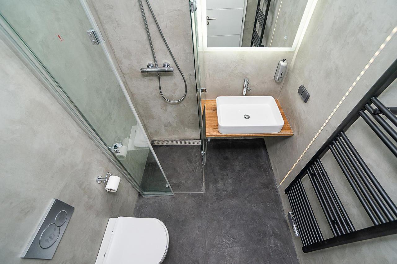 Big 4-bedroom Flat, Terrace With Great Vitkov View Lejlighed *