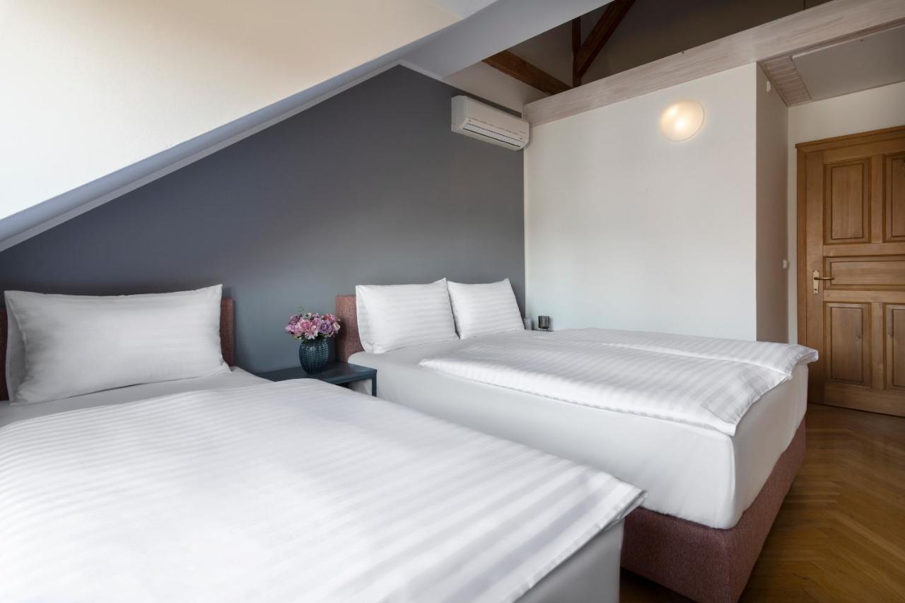 Bohemian Dreams And By Dwellfort Aparthotel Prague