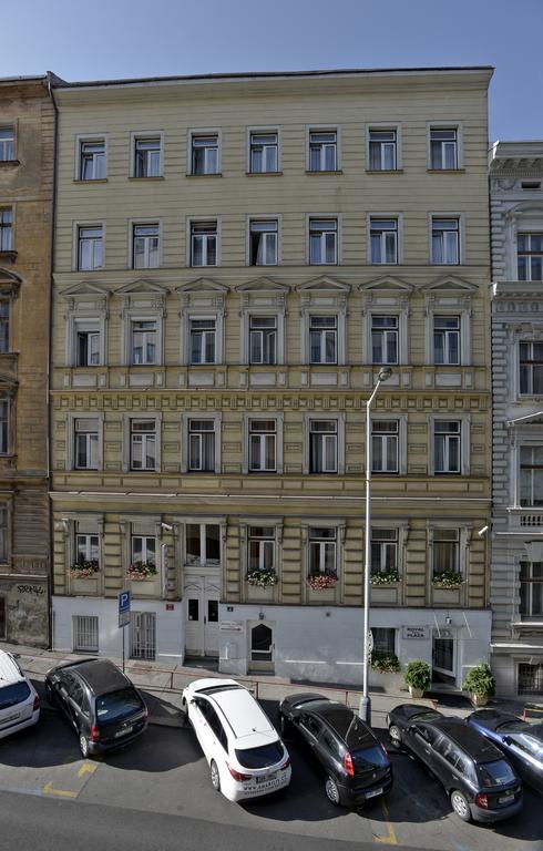 Royal Plaza Hotel