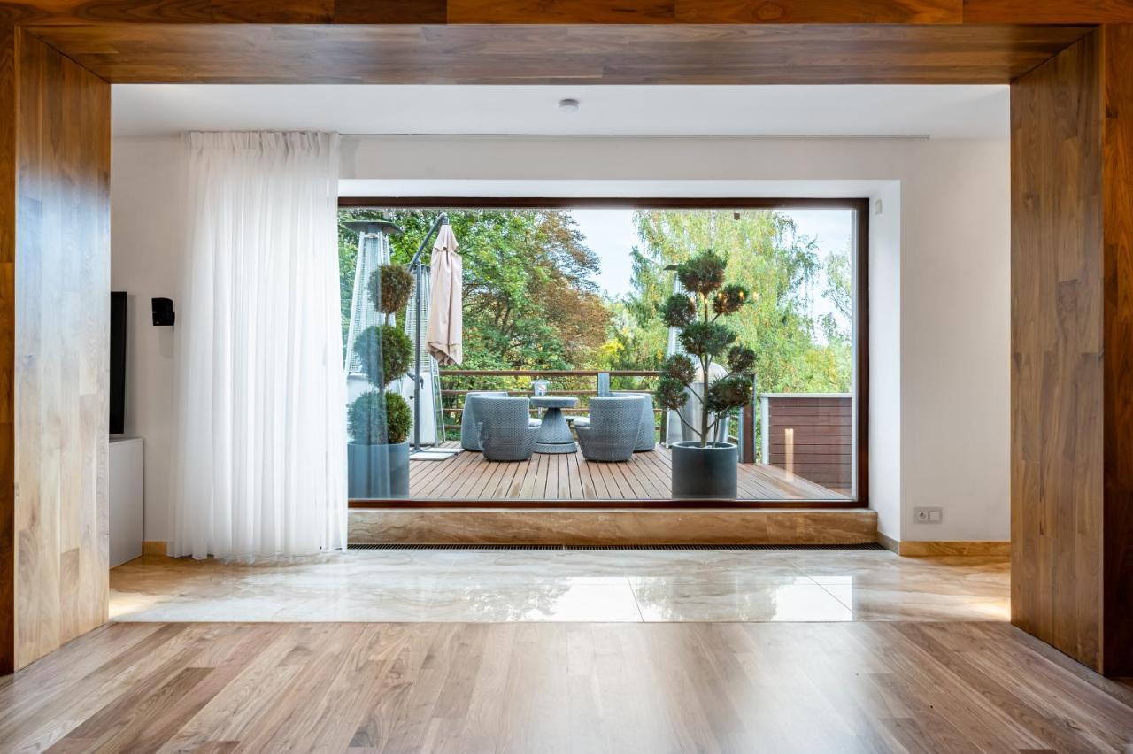 Vila Pod Habrovou Villa *