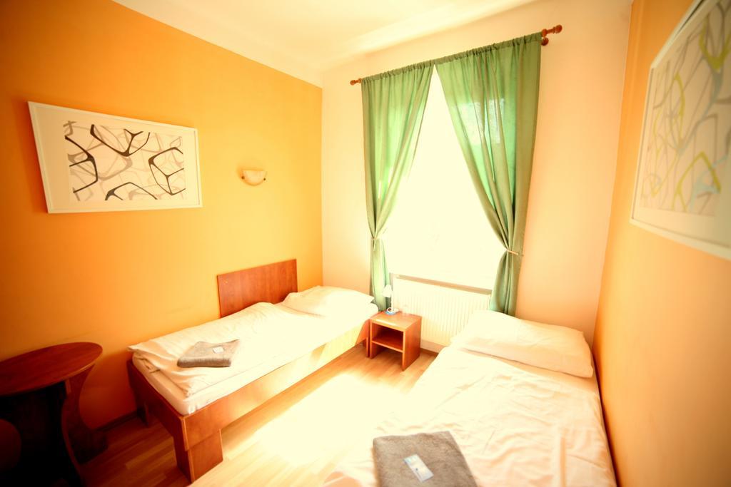 Leon 3* Prag