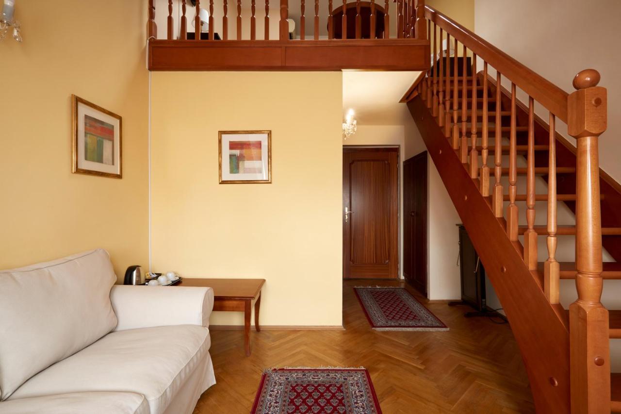 Fleur De Lis 4* Prag