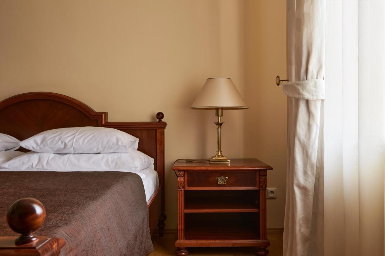 Fleur De Lis Hotell Prag