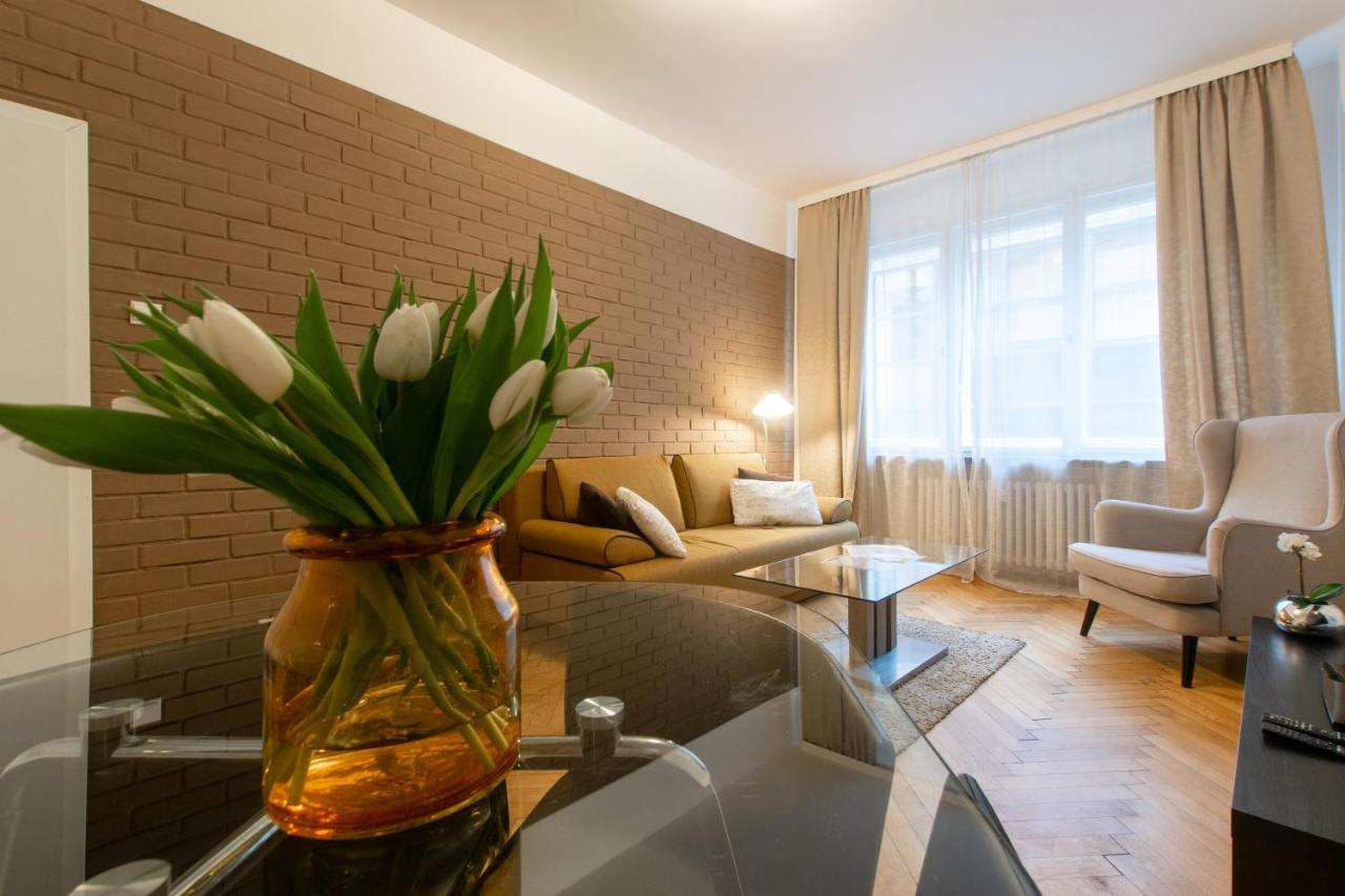 Apartment As Apartments. National Theatre Apt. Old Town *