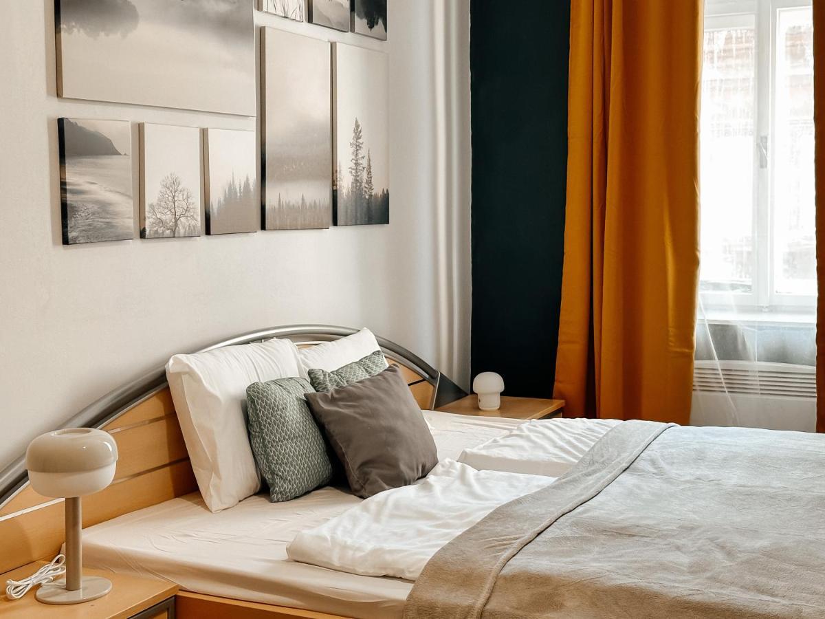 Savor Apartment *