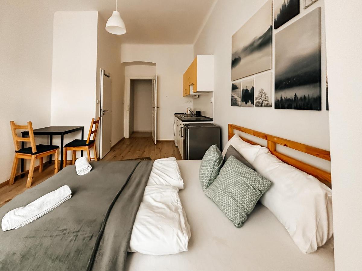 Apartment Savor *