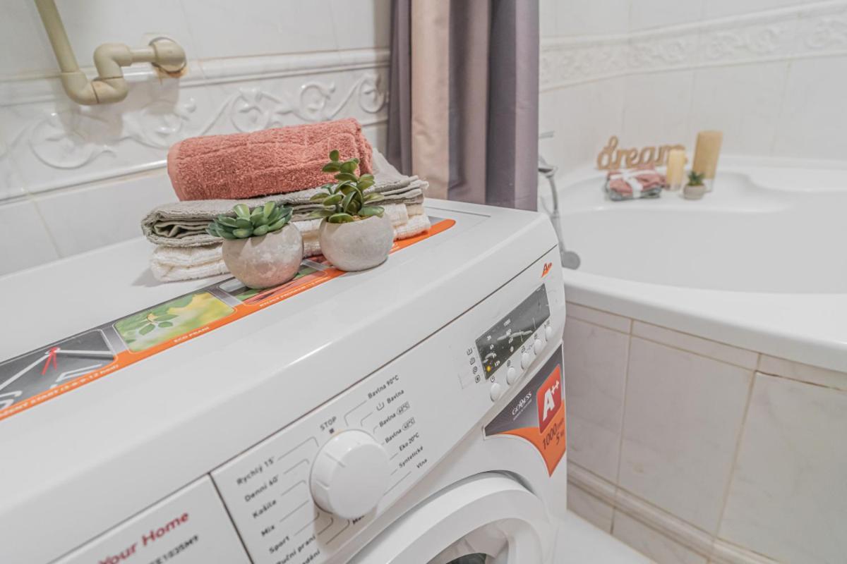 Apartment Bright Studio Close To Charles Bridge And Castle *