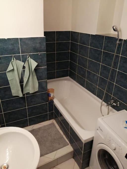 Apartment 2 Bedrooms Close Vysehrad - Congress Centrum *