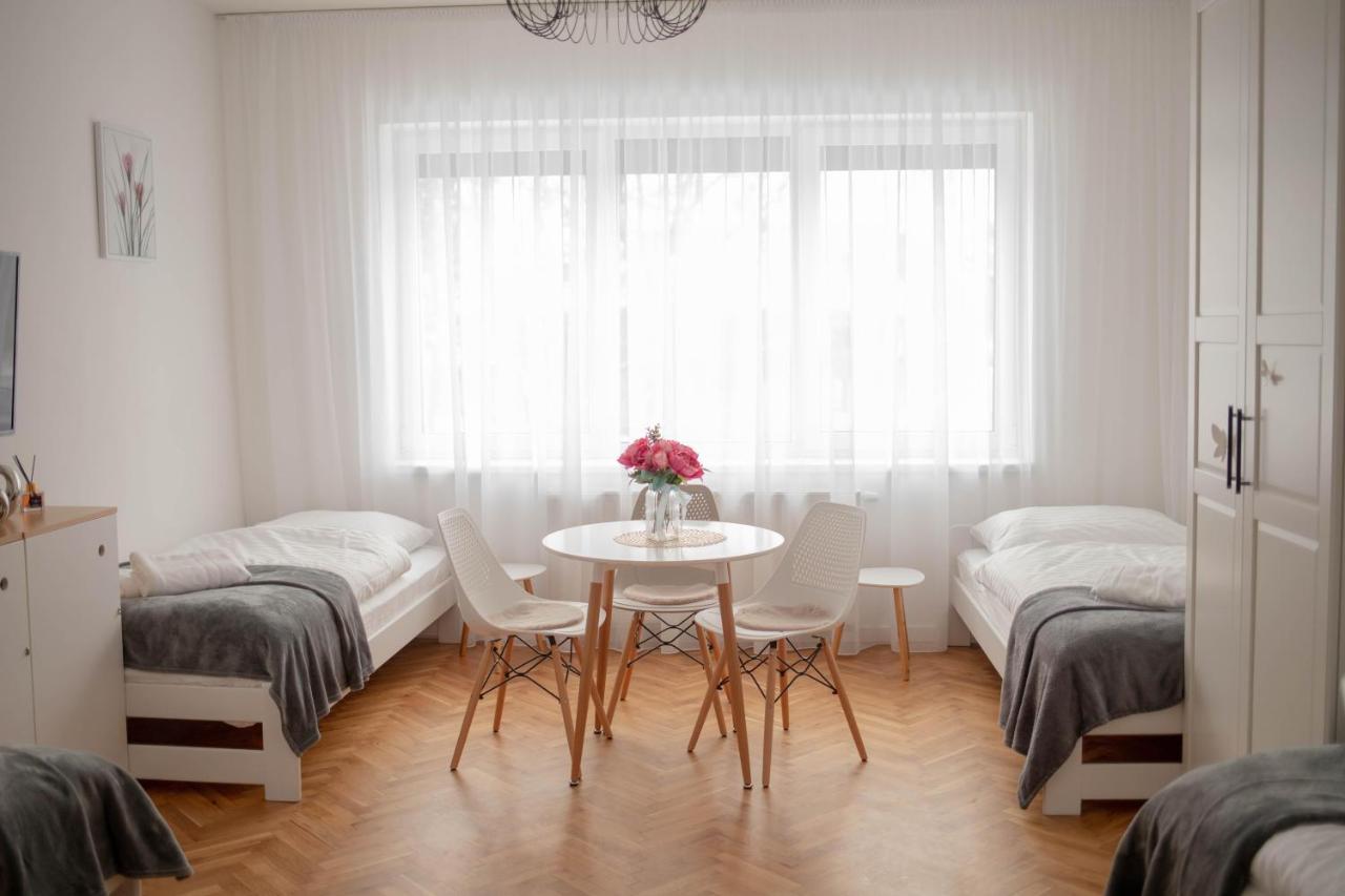 Apartment Rezidence Kbely - Free Parking Prag
