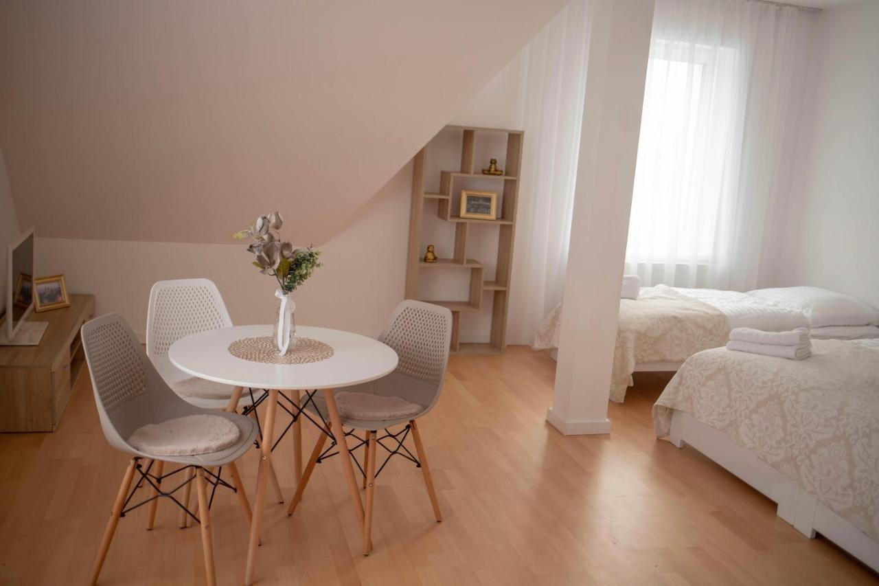 Apartment Rezidence Kbely - Free Parking