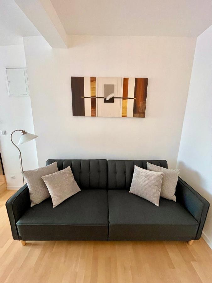 Rezidence Kbely - Free Parking Apartment *