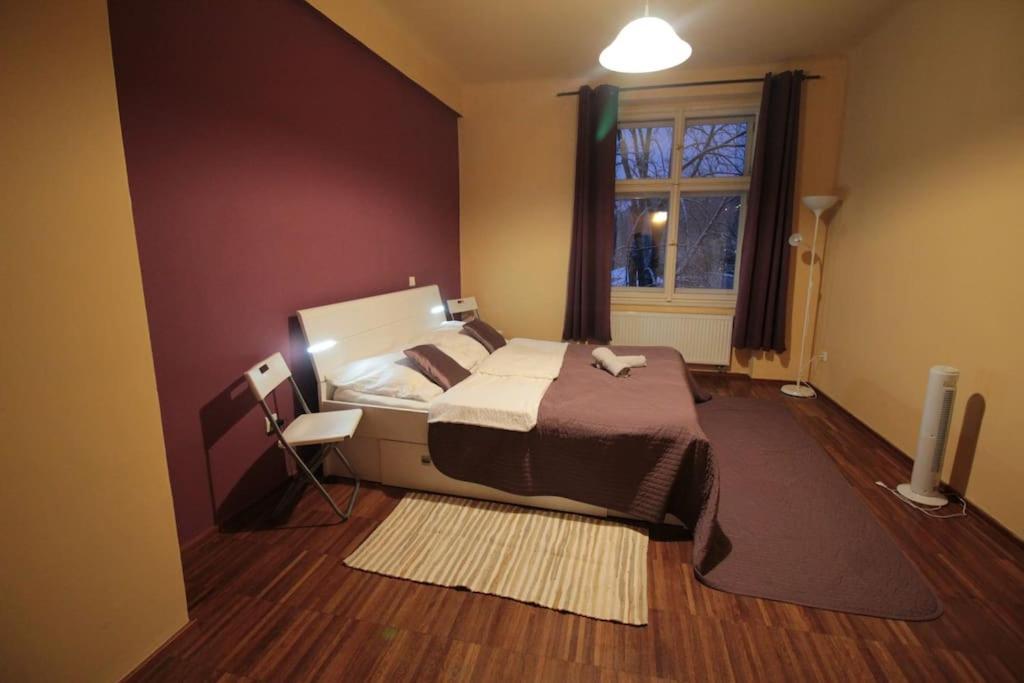 2 Bedrooms Close Vysehrad - Congress Centrum * Prague