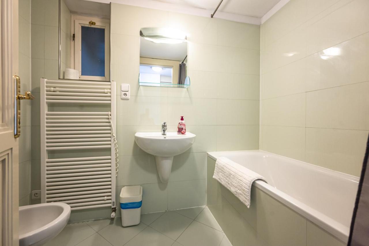 Jiriho Z Podebrad Apartment Prag