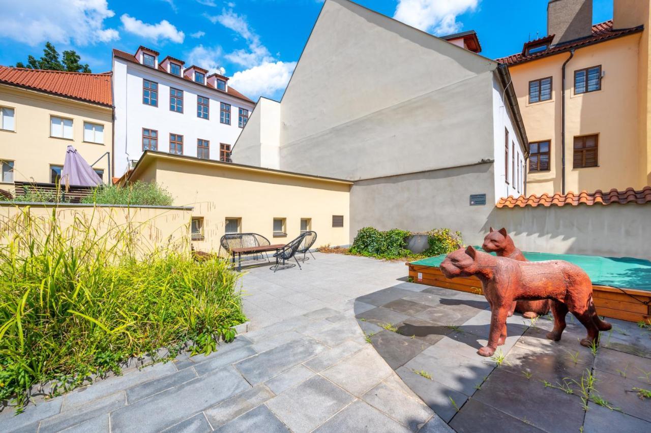 Mostecka Apartment Prag
