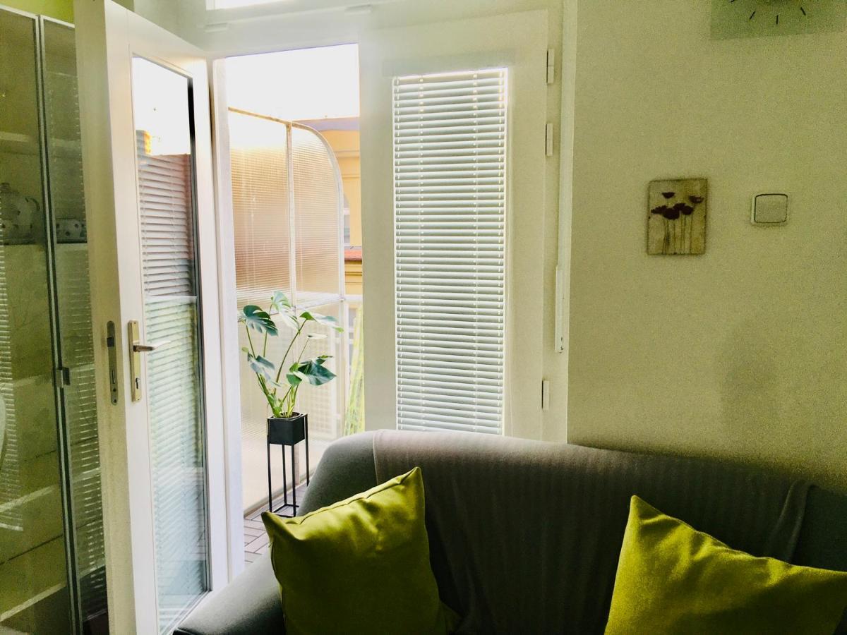 Flat In The Heart Of Apartment