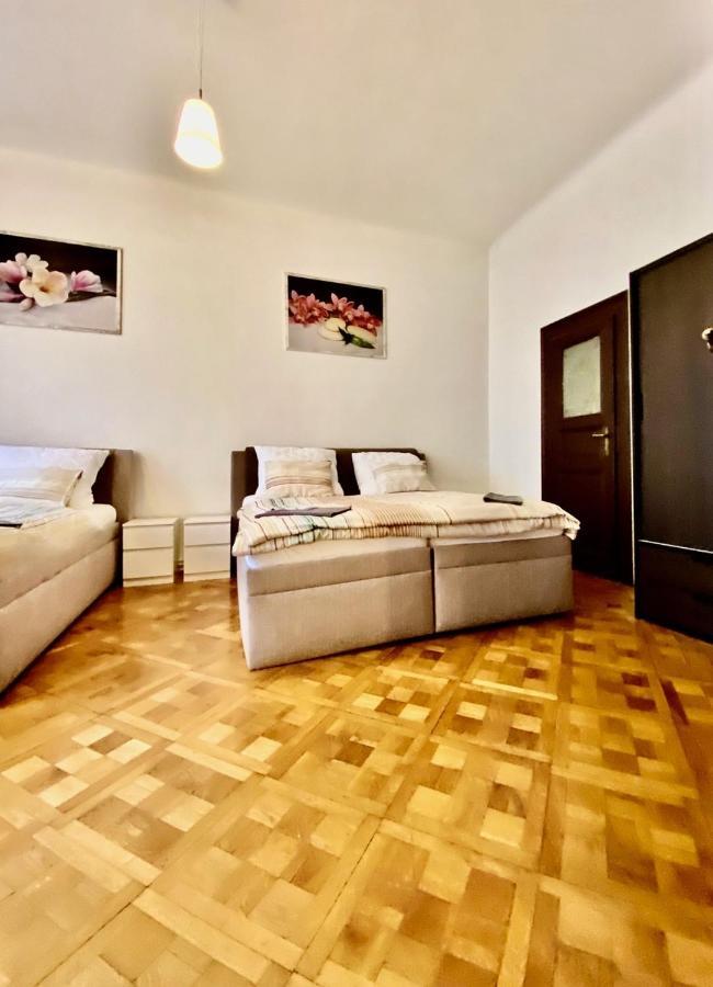Spacious Cozy In Centre Apartmán *
