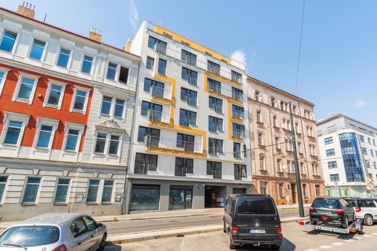 Brand New Two #26 With Free Secure Parking Close To Center Prag