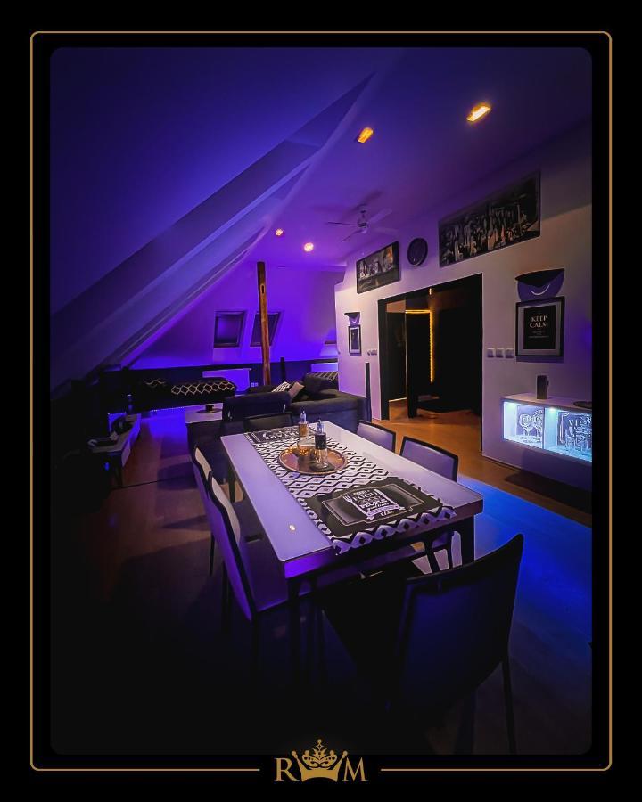 Rm Luxury In • 6 People • Free Parking • Pets Prague