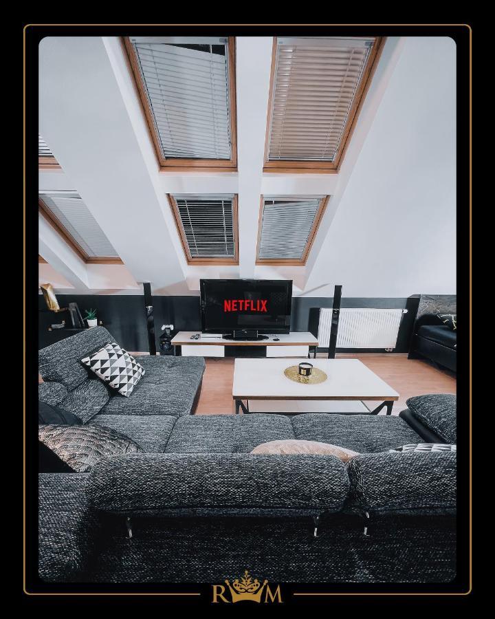 Rm Luxury In • 6 People • Free Parking • Pets Apartment *