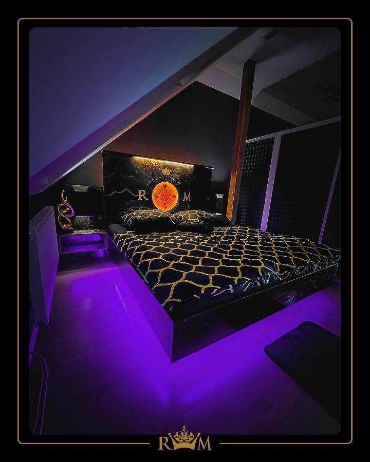 Rm Luxury In • 6 People • Free Parking • Pets