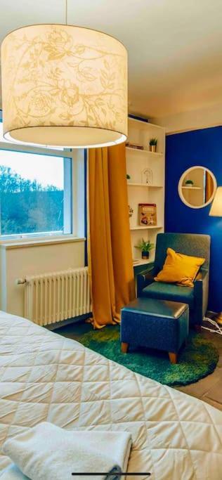 Lovely 3bd - Rooftop - Jacuzzi&sauna * Prag