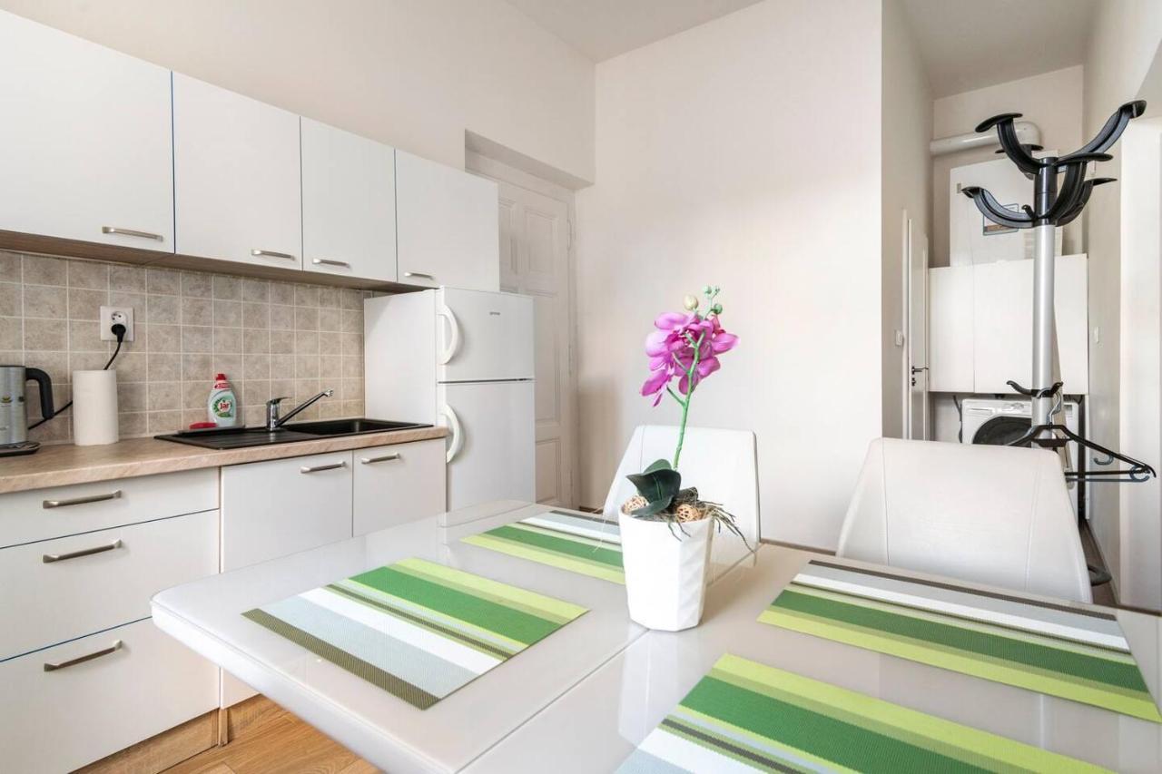 Centre Apartment