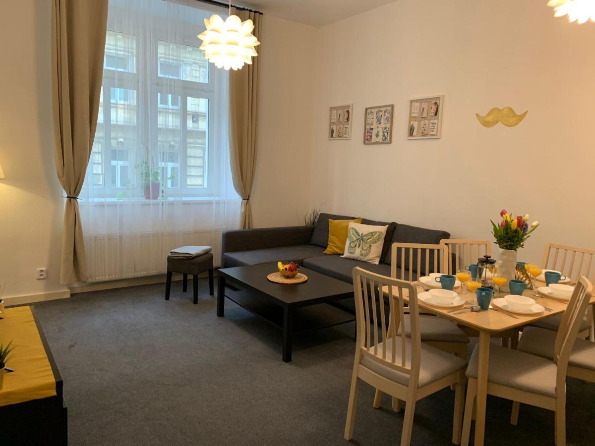 Little Tom Apartment *