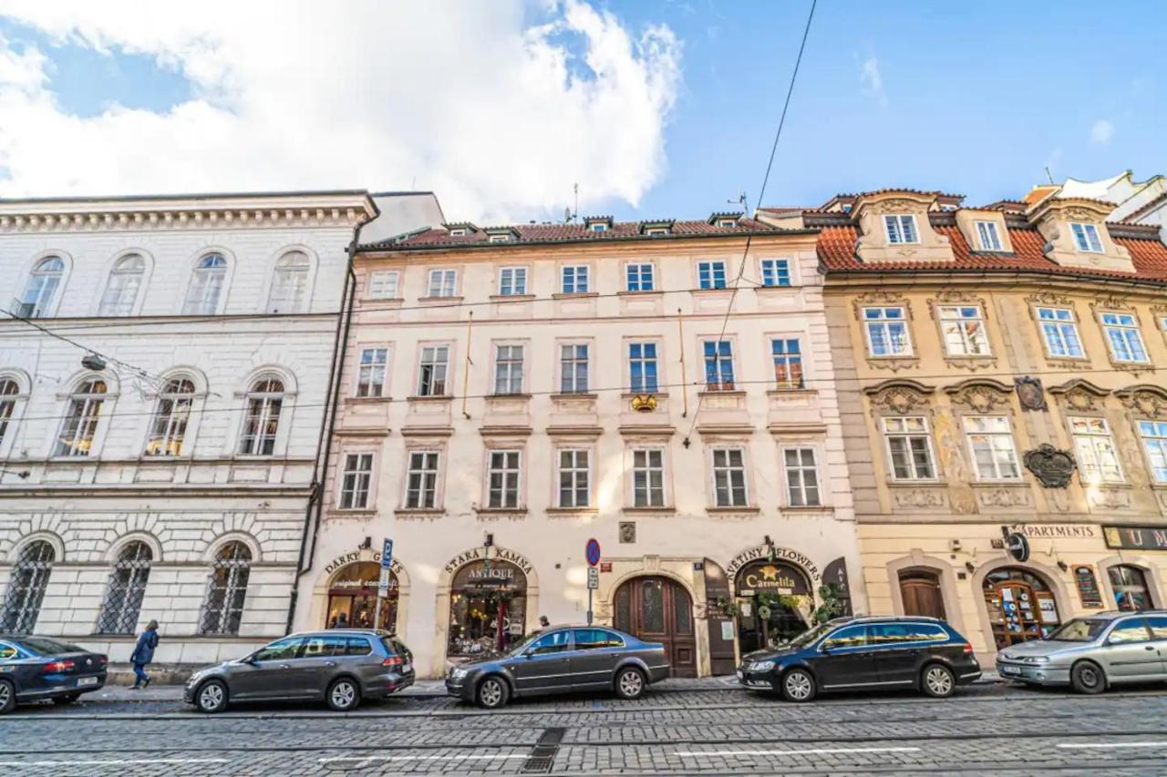 Apartment Bright Studio Close To Charles Bridge And Castle Prague