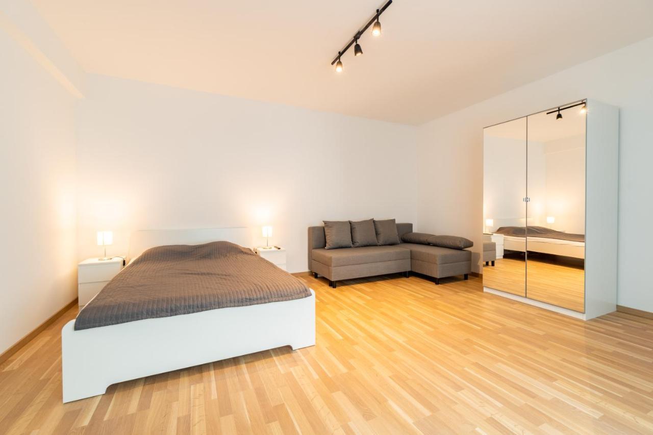 Apartment Brand New Two #26 With Free Secure Parking Close To Center *