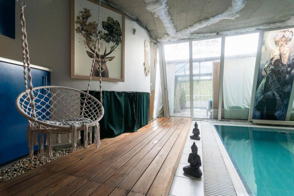 Unique With Private Pool, Cinema, * Prag