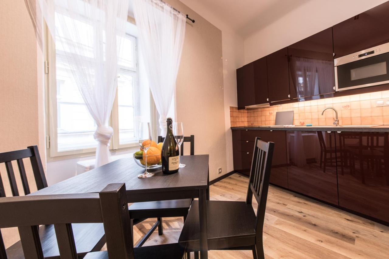 Locals Monastery Apartment