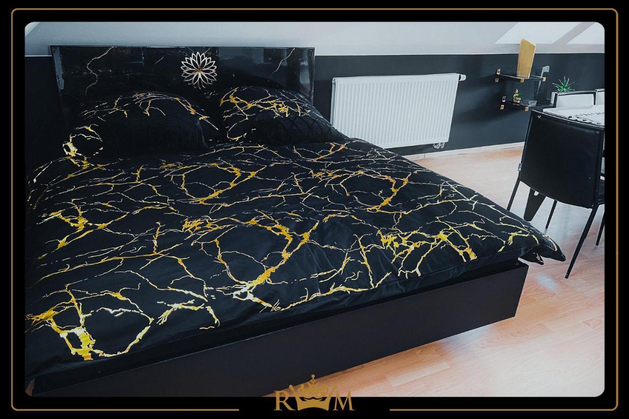 Rm Luxury In • 6 People • Free Parking • Pets