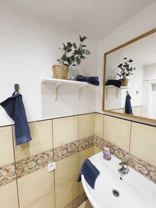 Flat White Flat Apartment Prague