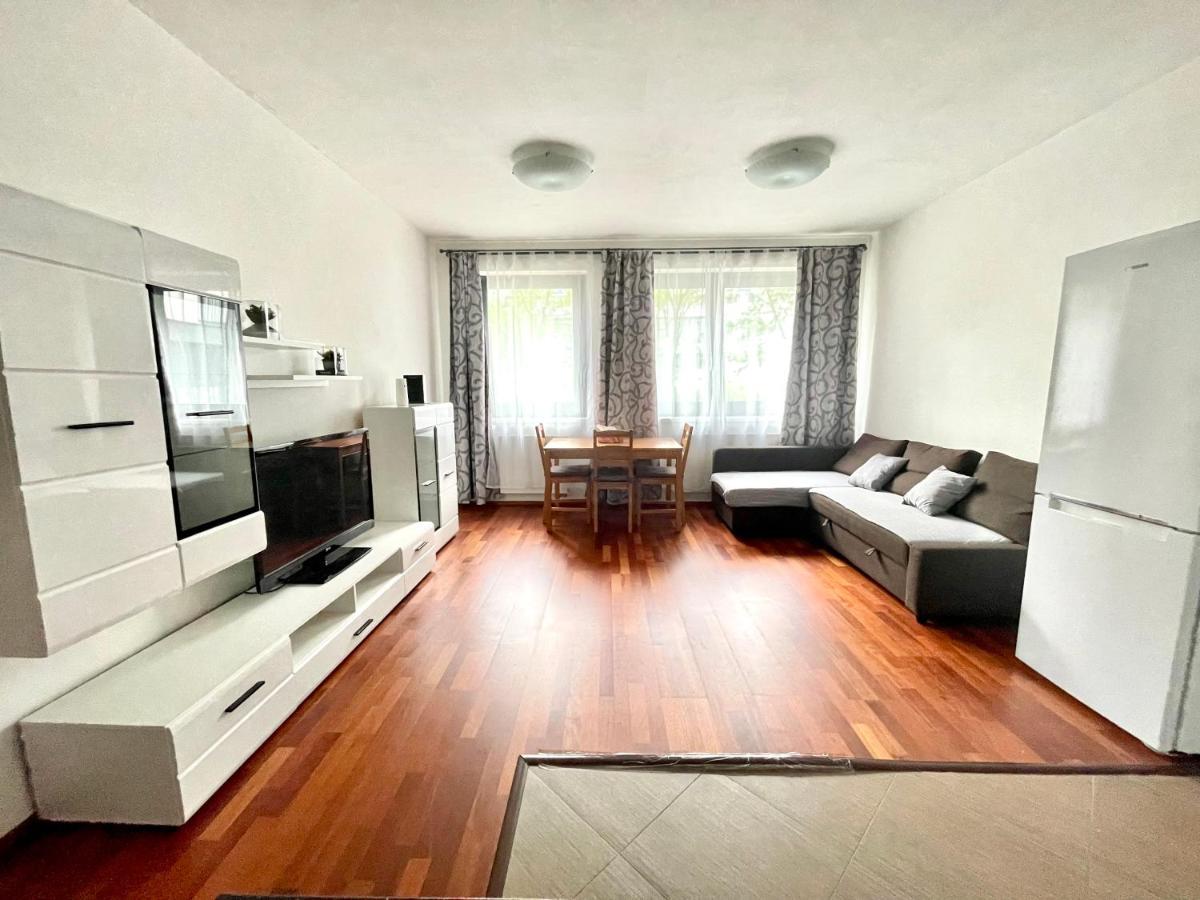 Lägenhet Centrum Park Apartment+