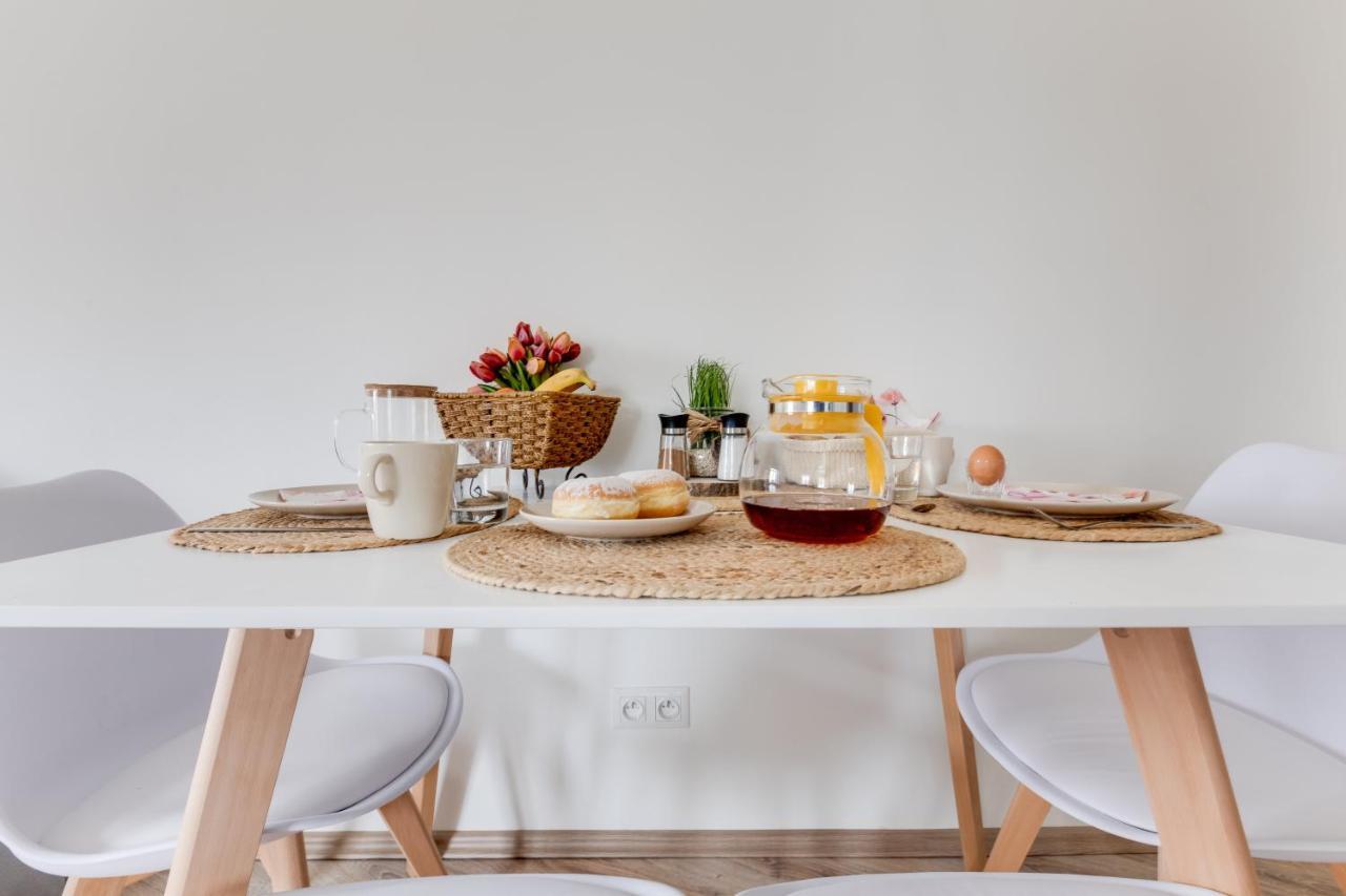 Modern, Bright And Spacious * Praha