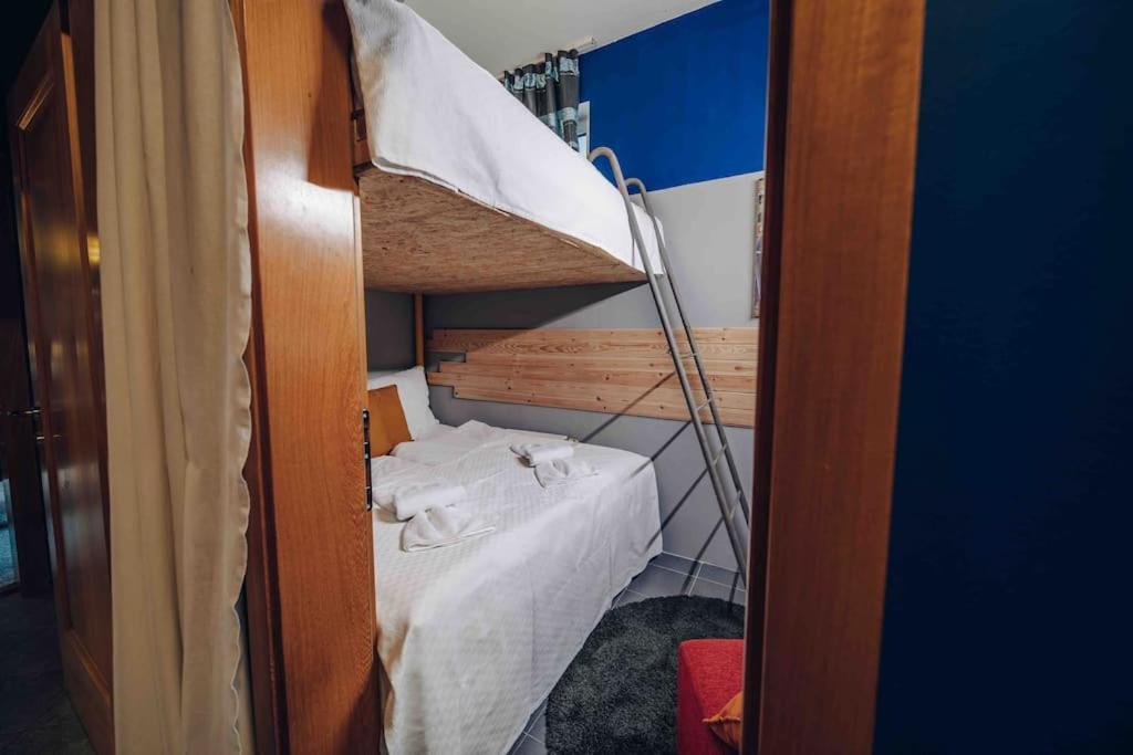 Unique With Private Pool, Cinema, Apartment Prag