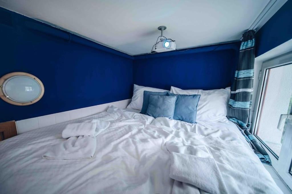 Unique With Private Pool, Cinema, Apartment Prag