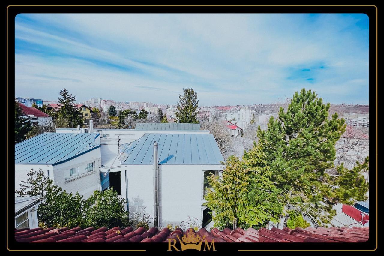 Rm Luxury In • 6 People • Free Parking • Pets *