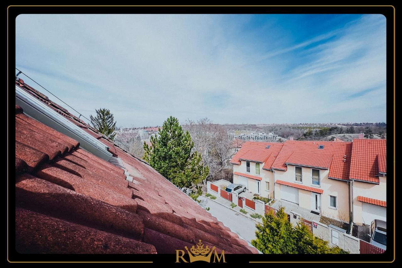 Rm Luxury In • 6 People • Free Parking • Pets *